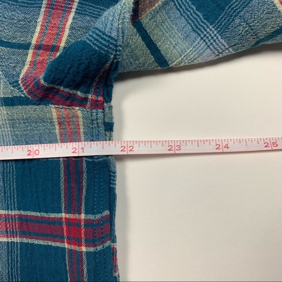 Woolrich Plaid Button Up Shirt Medium - Picture 8 of 12